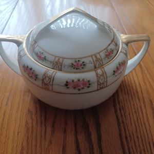 Hand painted Nippon biscuit or cracker covered dish